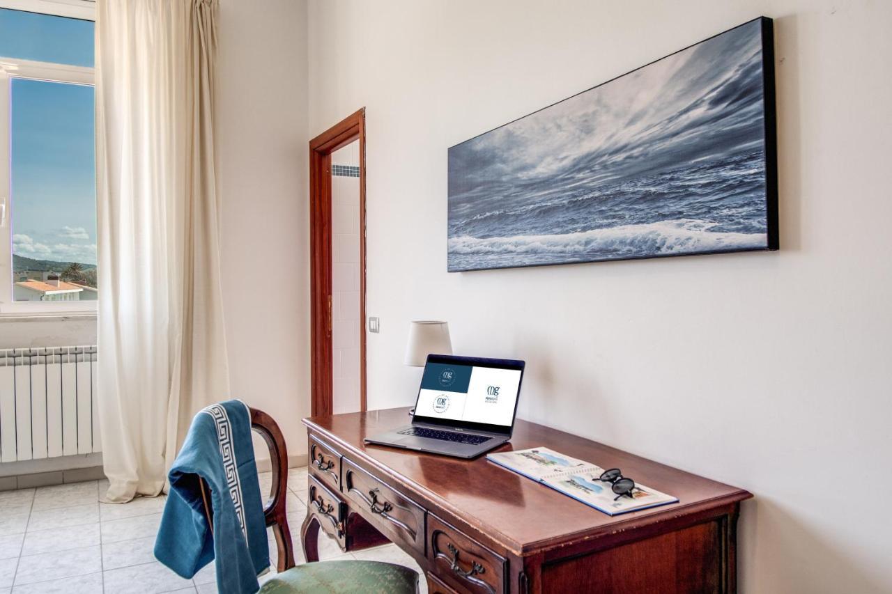 Villa Mg Hotel Santa Marinella Dış mekan fotoğraf