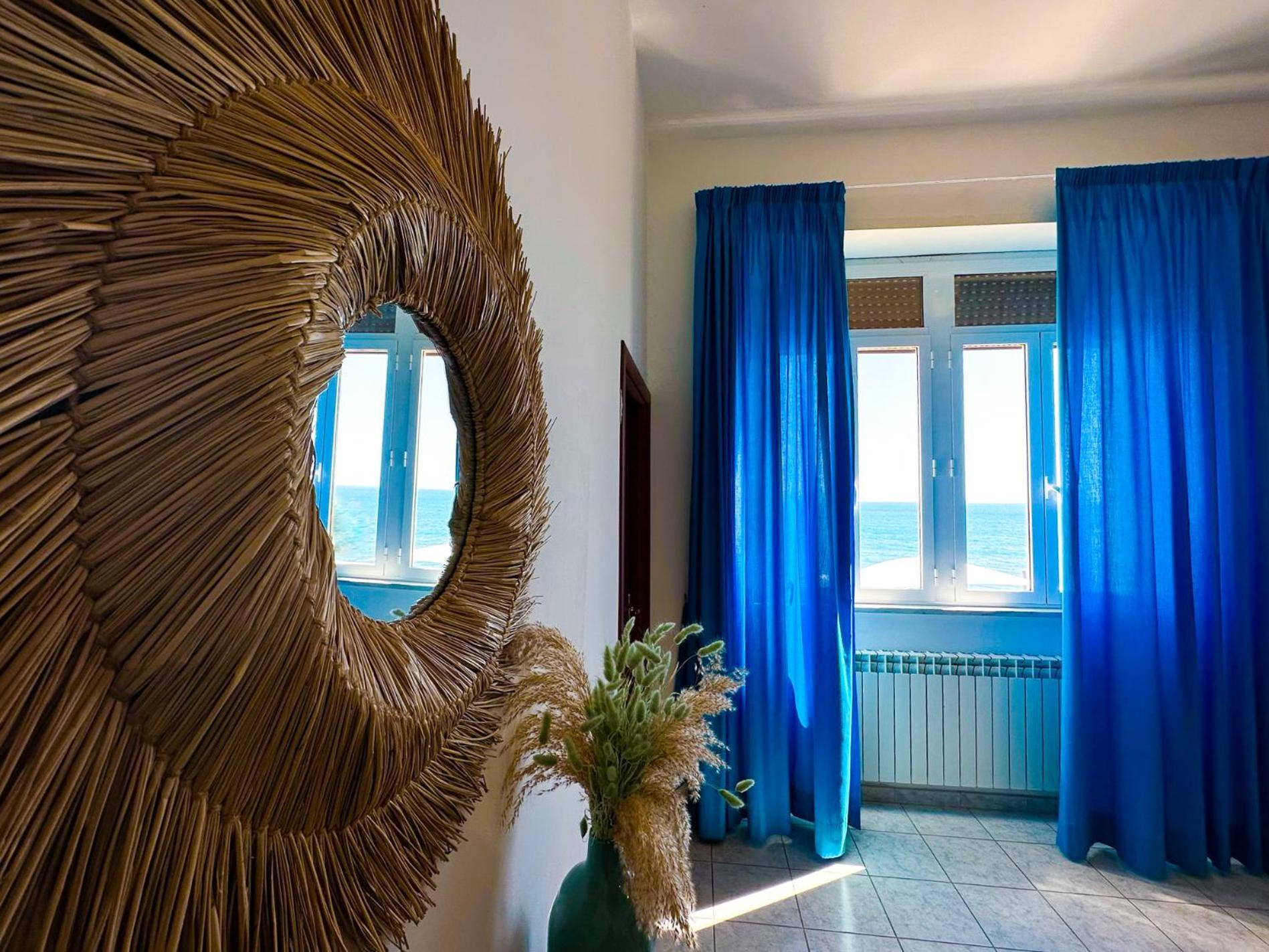 Villa Mg Hotel Santa Marinella Dış mekan fotoğraf