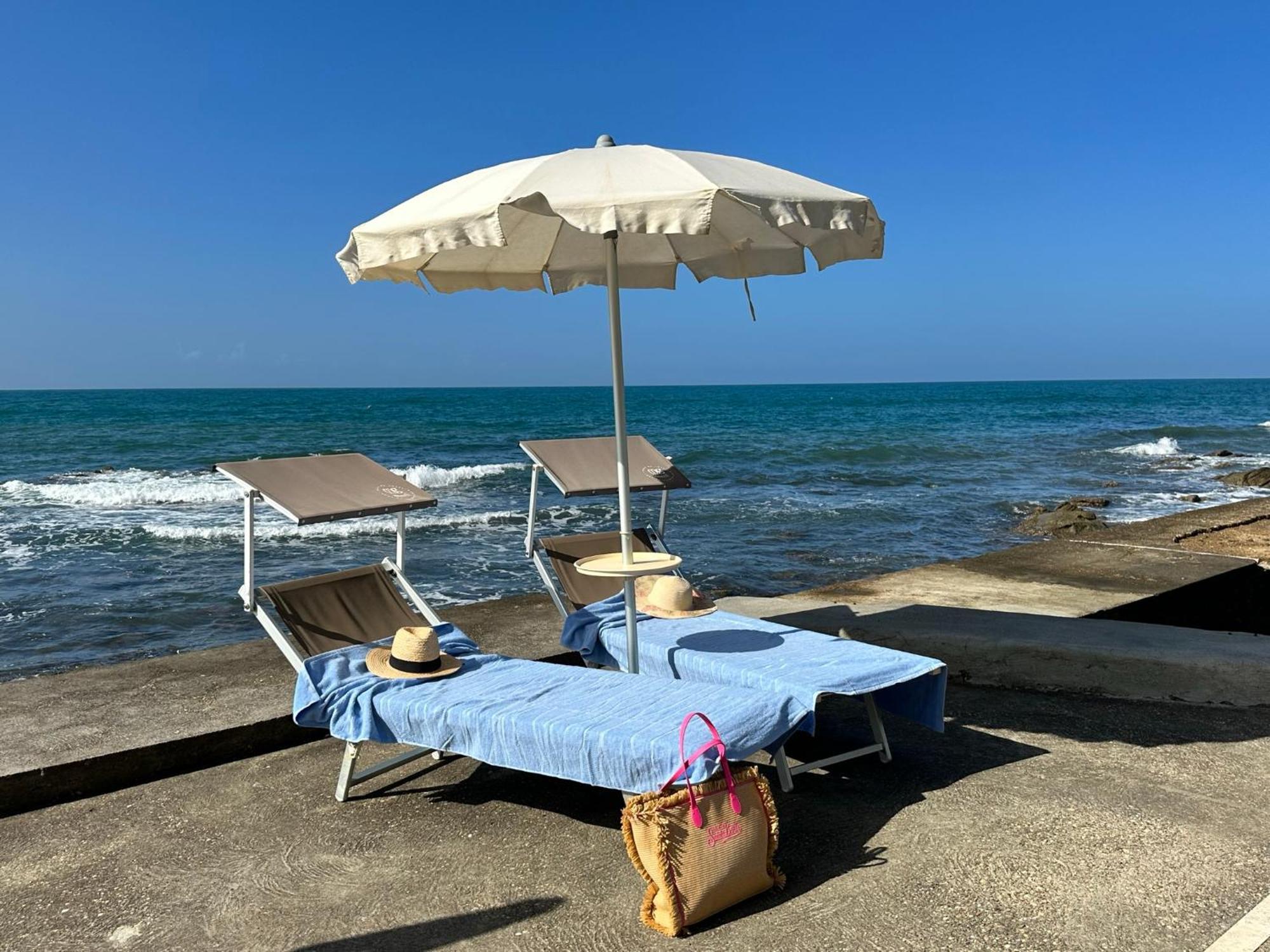 Villa Mg Hotel Santa Marinella Dış mekan fotoğraf