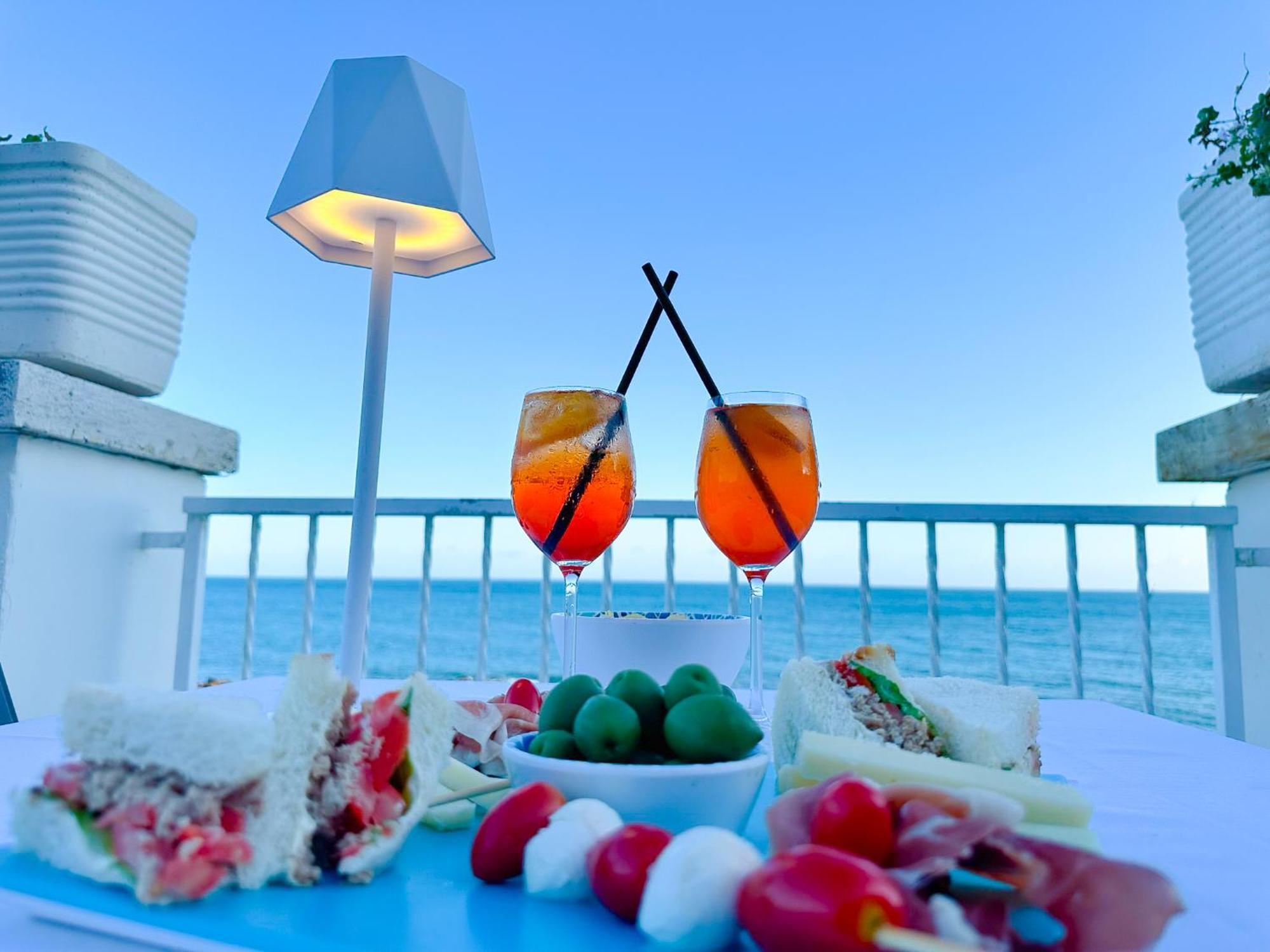 Villa Mg Hotel Santa Marinella Dış mekan fotoğraf